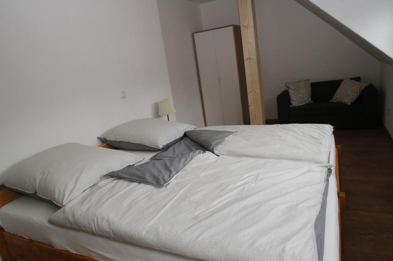 Altes -Haus Lägenhet Gattendorf Exteriör bild